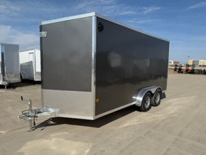 Remorque de transport fermée EZ HAULER 2025, 7,4'x16''+24'', en aluminium, capacité de charge de 2001 à 3000 kg, PL - Product Image 2