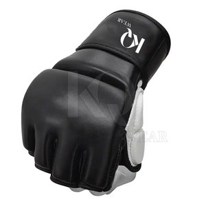 Gants de MMA en cuir robustes pour la pratique professionnelle avec une forme ergonomique, un design léger et une protection améliorée - Product Image 3