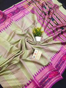 Hermoso Sari de seda pura Tussar con borde Ikkat - Product Image 3