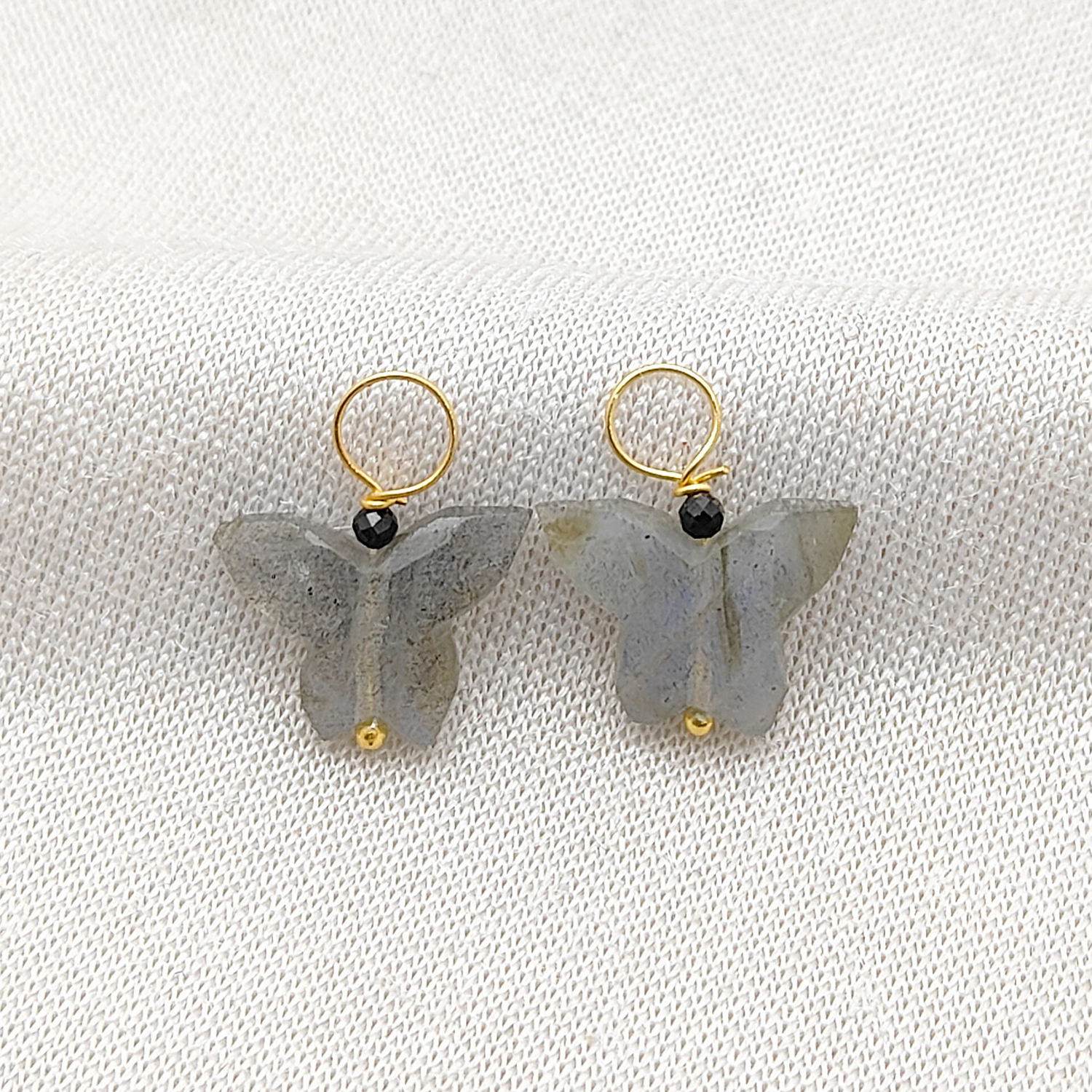 ลาบราดอไลท์