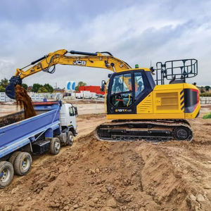 Cargador de Troncos JCB 2023 y Minicargador, Cargador de Tractor y Cargador Frontal con Motor FPT, 2 Años de Garantía - Product Image 1