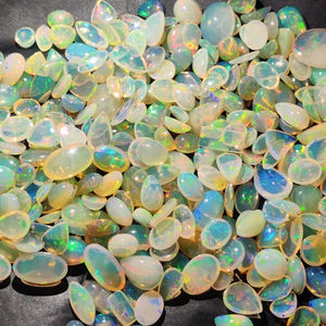 Cabochons d'opale éthiopienne naturelle 1ct couleur bleue pierres en vrac dans la collection de pierres précieuses de coupes assorties - Product Image 1