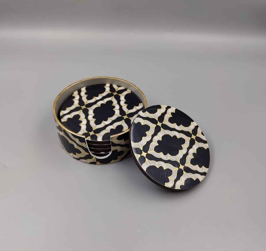 ช็อกโกแลต แดง เหลือง