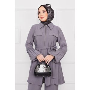 Ensemble 2 pièces gris pour femme avec manches ballon et design zippé - Product Image 3