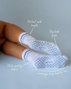 Calcetines Deportivos Premium con Diseño Gráfico, Estilo Urbano, Transpirables, de Algodón, para Uso Diario, Diseño Moderno para Marcas de Moda, Venta al por Mayor y al Detal - Product Image 6