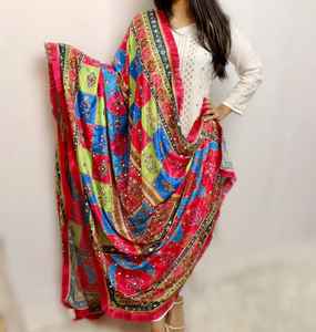 ผ้าคลุมไหล่ผ้าไหมผ้าไหม Dupatta ดีไซน์เนอร์ผ้าคลุมไหล่ยาวทำจากกระจกหนาพร้อมลวดลายอินเดียที่ประณีต100% - Product Image 2