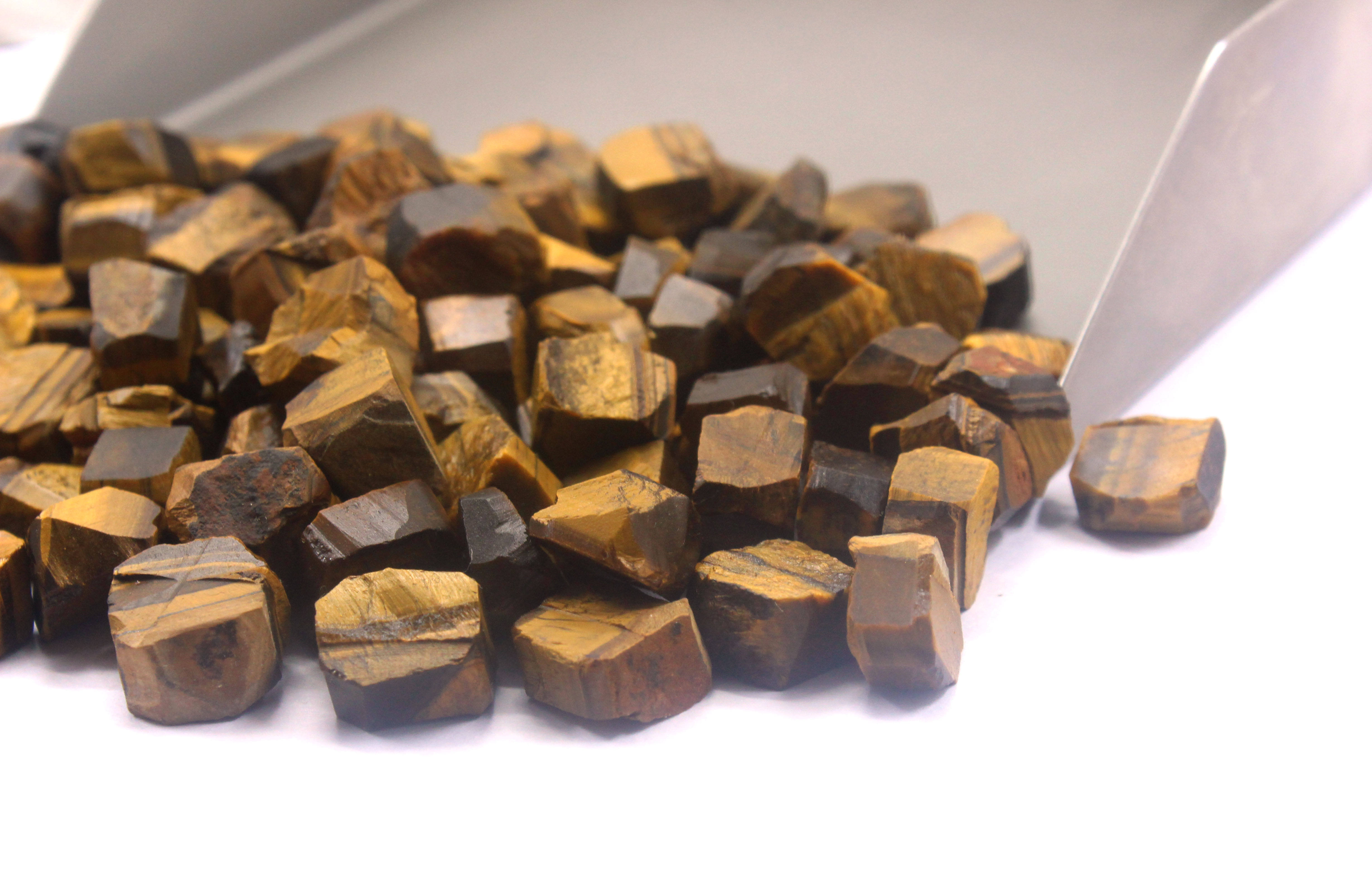 สีเหลือง