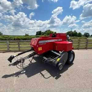 Presse à balles rondes Massey Ferguson SB 1840 d'occasion, composants du moteur certifiés, haute productivité - Product Image 1