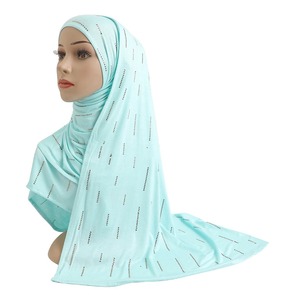 Écharpe longue et douce en jersey de coton avec strass Hijab rectangulaire Foulard pour femme Châle Bonnet pour femme Casquettes - Product Image 4