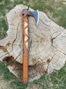 Hache tactique de survie Viking multifonctionnelle industrielle de plein air, avec manche en bois pliable et tête en acier - Product Image 3