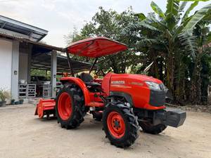 รถแทรกเตอร์คูโบต้า L3608 45 แรงม้า ขับเคลื่อน 4 ล้อ สีแดง อุปกรณ์การเกษตร ประสิทธิภาพสูง ระบบเกียร์ขับเคลื่อน - Product Image 4