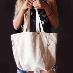 <b>Large</b> Capacity Lightweight Washed <b>Canvas</b> Tote <b>Bag</b> with Button Closure Portable Outdoor Feature for Autumn Season - Product Image 2
