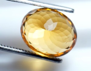 Pierre précieuse en citrine naturelle de 14x10 mm, taille ovale, facettée, pierre en vrac - Belle grande pierre de citrine, cadeau idéal pour lui - Product Image 5