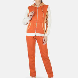 Ropa de entrenamiento ajustada Conjunto de chándal para mujer Más vendidos Chándal para mujer Ropa informal Chándal para mujer - Product Image 1