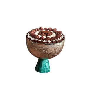 Bol cadeau en chocolat doré de luxe avec bol à chocolat en métal de qualité supérieure Présentoir à desserts élégant pour mariages et occasions spéciales - Product Image 5