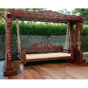 Columpio de madera de teca tallado a mano para casas indias, Columpio de madera de teca hecho a mano de diseñador/Columpio de madera de alta calidad Jhula para decoración del hogar - Product Image 1