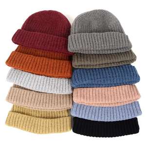 หมวกบีนนี่ถักคุณภาพสูง ขายดี สำหรับทุกเพศ ใส่สบายในฤดูหนาว ขอบพับ ลายปัก 3 มิติ พร้อมโลโก้สั่งทำ - Product Image 3