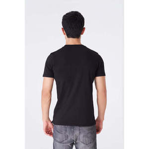 Camiseta de hombre para rendimiento activo - Product Image 4