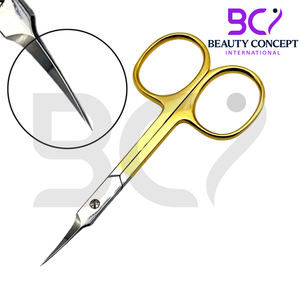 Ciseaux à ongles à cuticules pour soins personnels dans le salon Demi or 9.5cm en acier inoxydable légèrement incurvé fabriqué au Pakistan - Product Image 3