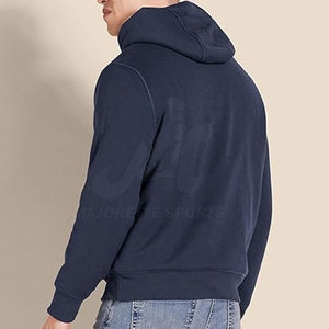 Sweat-shirts pour hommes à coupe confortable, tissu doux au toucher, pour les collections de garde-robe modernes et les tenues décontractées. - Product Image 5