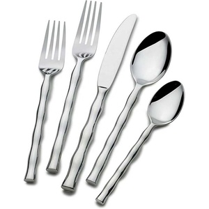 Juego de cubiertos chapados en plata de acero inoxidable con diseño de mango único Juego de cubiertos de aspecto moderno de lujo para el hogar de la boda - Product Image 1