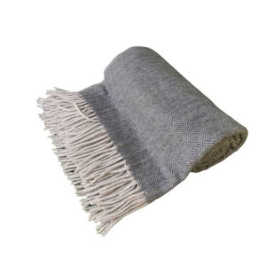 ผ้าห่มขนสัตว์ดีไซน์ใหม่ลายก้างปลาและเพชรจากผู้ผลิตอินเดีย2025 - Product Image 4