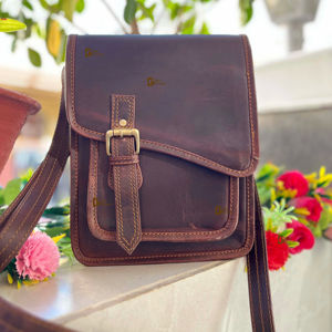 Style occidental en cuir véritable fait à la main léger imperméable sac à main lettre décoration gland décontracté nouveau élégant vente chaude - Product Image 1