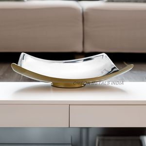 Cuenco para servir de metal plateado al por mayor de fábrica con forma de hoja elegante diseño pulido moderno para una exhibición de mesa decorativa elegante - Product Image 3
