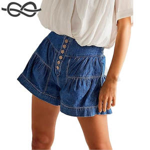 Short en jean mignon à ourlet à volants pour femmes Short en jean taille haute jambe large bouton plissé Mode d'été évasée fluide - Product Image 5