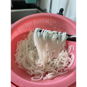 Fideos de ternera Hue de Vietnam, fideos instantáneos de fideos secos de arroz para sopa, olla caliente, embalaje OEM, Exportación al por mayor - Product Image 2