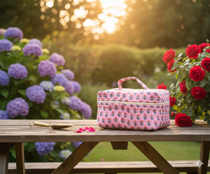 Sac de toilette de voyage personnalisable en coton vintage Le Souvenirs, fermeture éclair, écologique, résistant à l'eau, boîte à maquillage durable - Product Image 2
