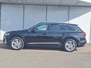 USADO LHD/RHD 2022 A U D I Q7 3,0 55 TFSI S LINE - Product Image 2