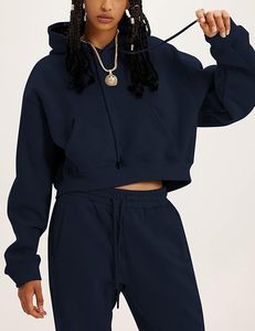 Top corto personalizado elegante para mujer, chándal cómodo conjunto de dos piezas para viajes y uso en el salón para ropa de calle a la moda - Product Image 2