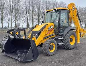 รถตักล้อยาง JCB 3CX พร้อมหัวขุด – เครื่องยนต์ดีเซล 74 แรงม้า ขับเคลื่อน 4 ล้อ รถขุดตักสำหรับงานก่อสร้าง - Product Image 1