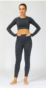 Ensemble de sport sans couture 2 pièces pour femme, taille mi-haute, respirant, en polyester/coton, avec logo personnalisé, idéal pour le fitness et le yoga - Product Image 2