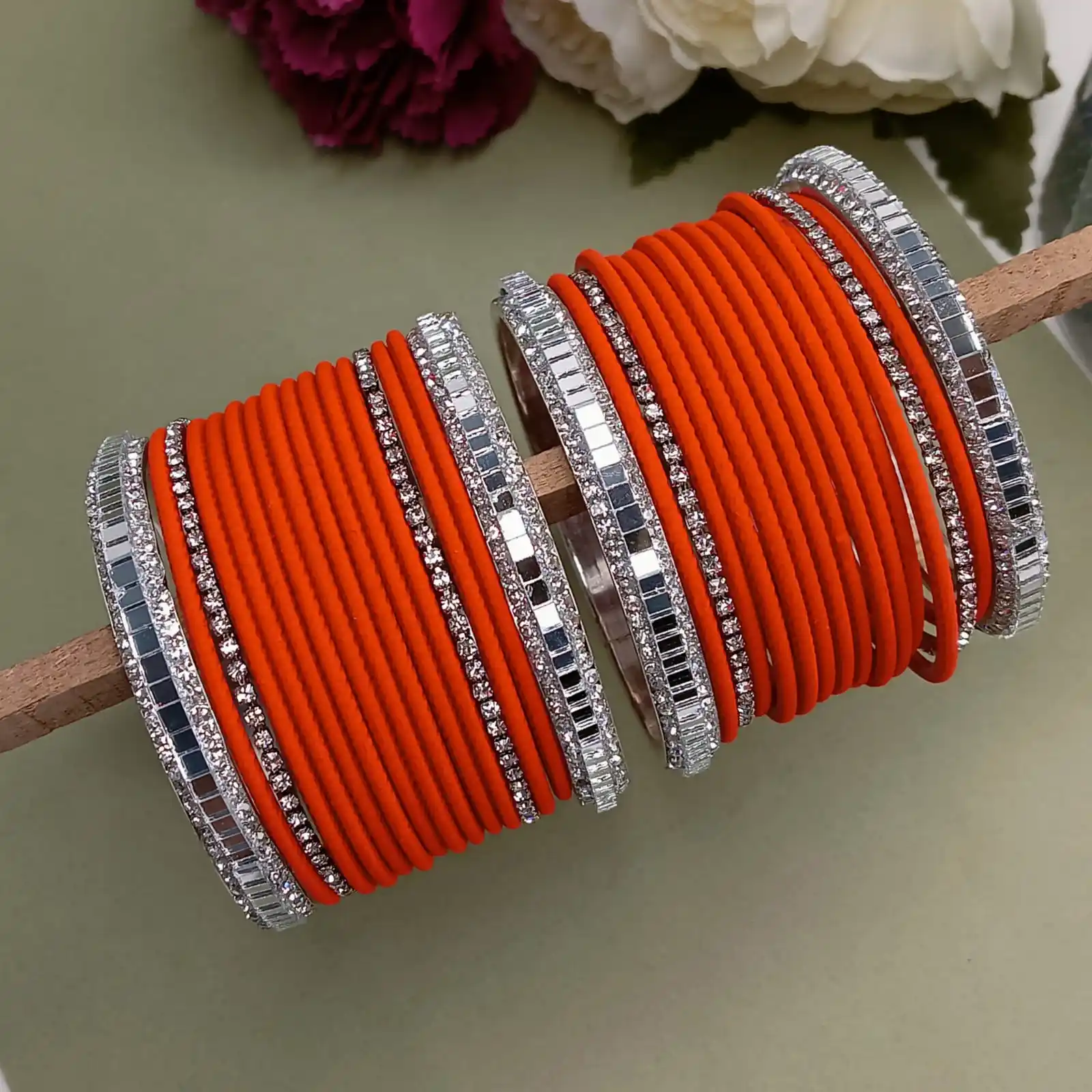 Индийский оптовый продавец, традиционный набор свадебных браслетов, матовые металлические браслеты с искусственным зеркалом и кристаллами для женщин