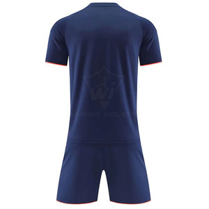 Uniformes de Fútbol Personalizados al Por Mayor Disponibles en Varios Tamaños, Colores y Estilos Diseñados para Escuelas, Clubes y Equipos - Product Image 2