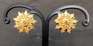 Indian Made <b>Earrings</b> <b>Set</b> with Traditional Designed 22CT <b>Gold</b> Plated <b>Earrings</b> Jewelry for Women Wear by Exporters - Product Image 3