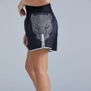 Pantalones cortos de boxeo elásticos transpirables personalizables para mujer Fabricante OEM compatibles con partidos de entrenamiento Ropa de artes marciales privadas - Product Image 5