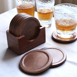 Ensemble de sous-verres en bois de noyer fabriqués à la main avec support sous-verres ronds en bois pour boissons avec boîte de rangement sous-verre en noyer - Product Image 2