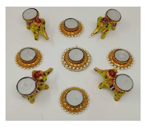 Vente en gros de supports de lampes à thé indiennes faites à la main pour la Saint-Valentin, diwali pour centres de table de mariage décoratifs - Product Image 3