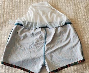 Pantalones cortos de malla de 5 pulgadas para hombre, pantalones cortos de playa de secado rápido hechos con poliéster elástico - Product Image 2