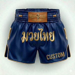 Shorts de Muay Thai personnalisés par sublimation, usine OEM, vente en gros, satin, séchage rapide, évacuation de l'humidité, kit de combat d'équipe, 100% polyester - Product Image 1