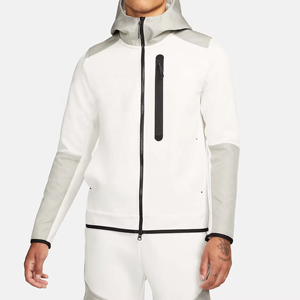 Conjunto Deportivo Personalizado de Alta Calidad para Invierno, Transpirable, 100% Algodón, Estilo Tech Fit, Traje Deportivo para Hombre - Product Image 1