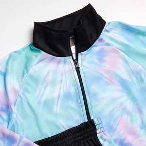 ชุดวอร์มผู้ชายลายพิมพ์สำหรับฤดูหนาว มีซิป เหมาะสำหรับไลฟ์สไตล์แอคทีฟ ฟิตเนส และกีฬาลำลอง เนื้อผ้านุ่ม น้ำหนักเบา - Product Image 4