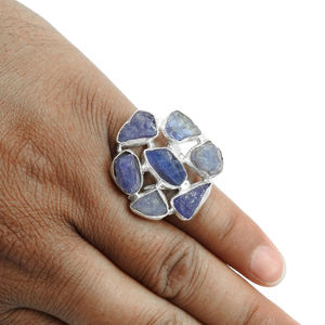 Increíble diseño, joyería de piedras preciosas de iolita Natural hecha a mano, anillos de plata de ley 925, diseño bonito, anillos de forma única al por mayor - Product Image 3