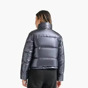 Chaqueta Acolchada Gruesa con Cremallera para Mujer, Diseño Personalizado al por Mayor, Lisa, Cálida para Invierno, Bordada, Teñida - Product Image 3