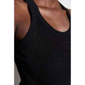 Camiseta Deportiva para Hombre, Body Cómodo y Elegante para Mujer - Product Image 4