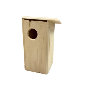 บ้านกระรอกไม้ขายดีปี 2023 สําหรับคุณภาพทนทานกลางแจ้งพร้อมเครื่องป้อนกระรอกไม้ที่ทําจากไม้ในราคาโรงงาน - Product Image 2