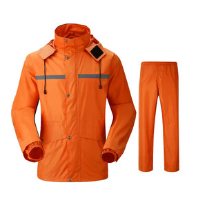 Manteau de pluie haute visibilité pour hommes sur mesure, uniformes de pluie en polyester imperméable de haute qualité avec caractéristiques thermiques et fluorescentes - Product Image 2